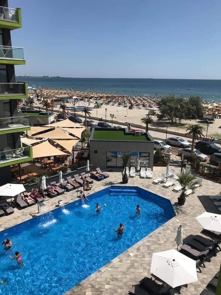 Isabelle Apartament Alezzi Beach Resort Mamaia Nord Нэводари Экстерьер фото
