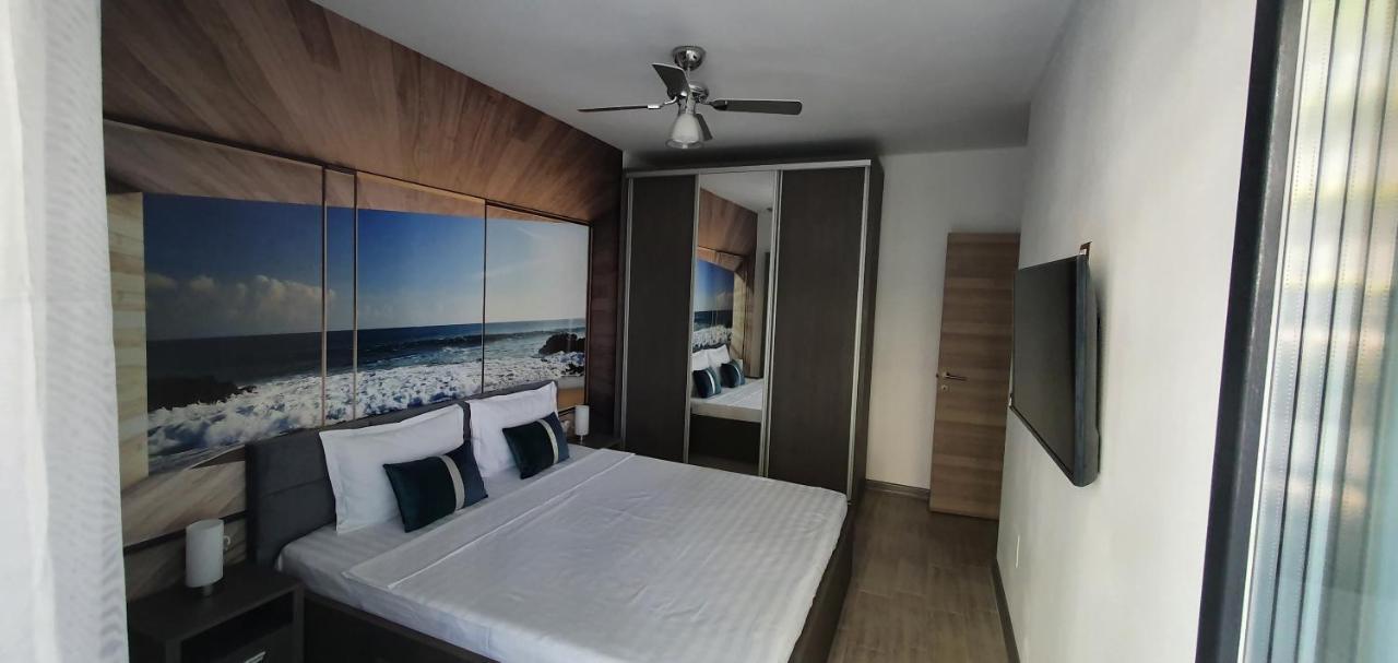 Isabelle Apartament Alezzi Beach Resort Mamaia Nord Нэводари Экстерьер фото